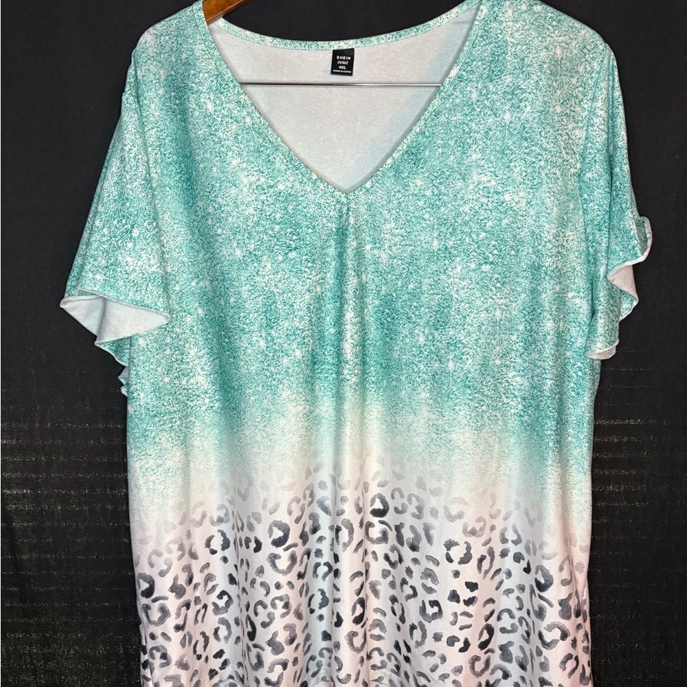 SHEIN Green Flutter Sleeve Oversized Blouse